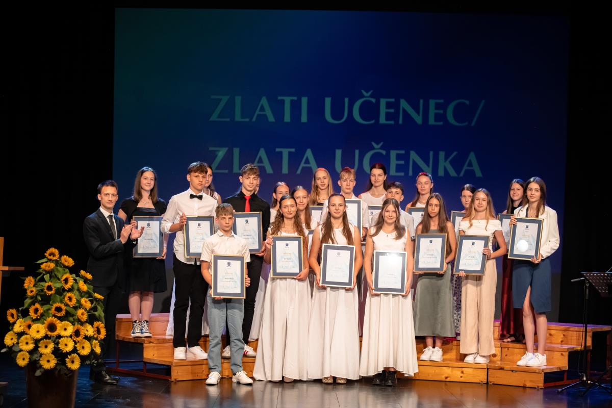 ZLATI UČENCI